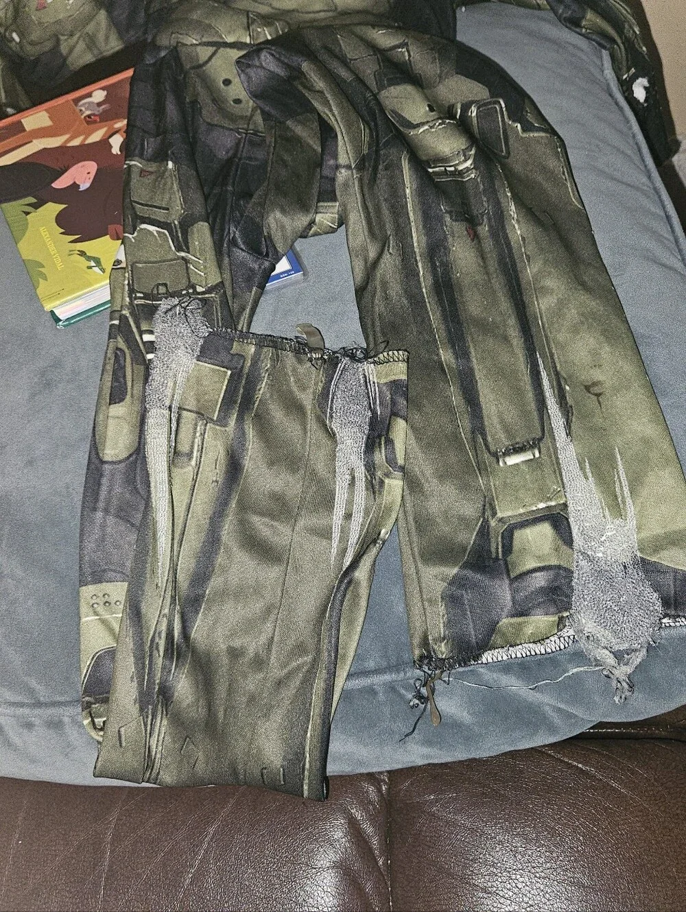 HALO Costume size Small (Ages 4-6)
